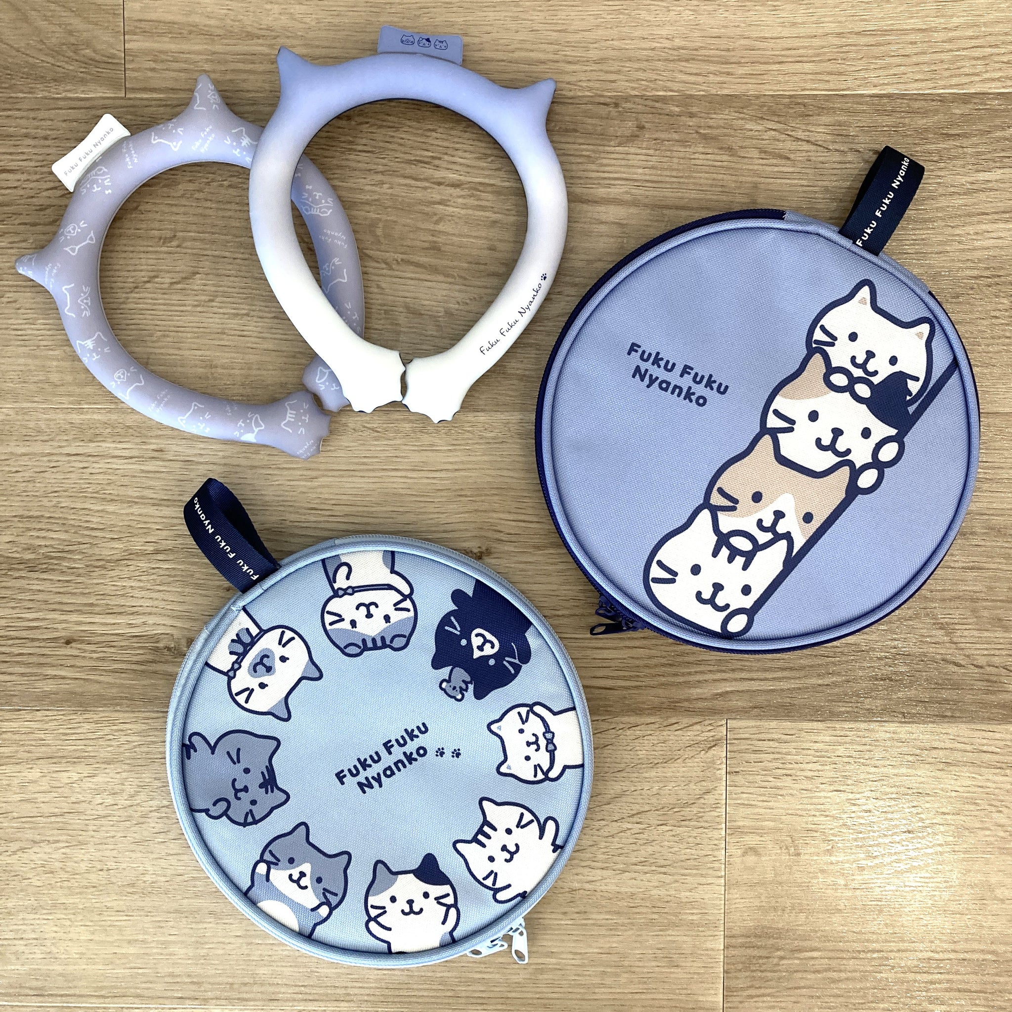 ふくふくにゃんこ ラウンド型 保冷ポーチ – HAPiNS online shop