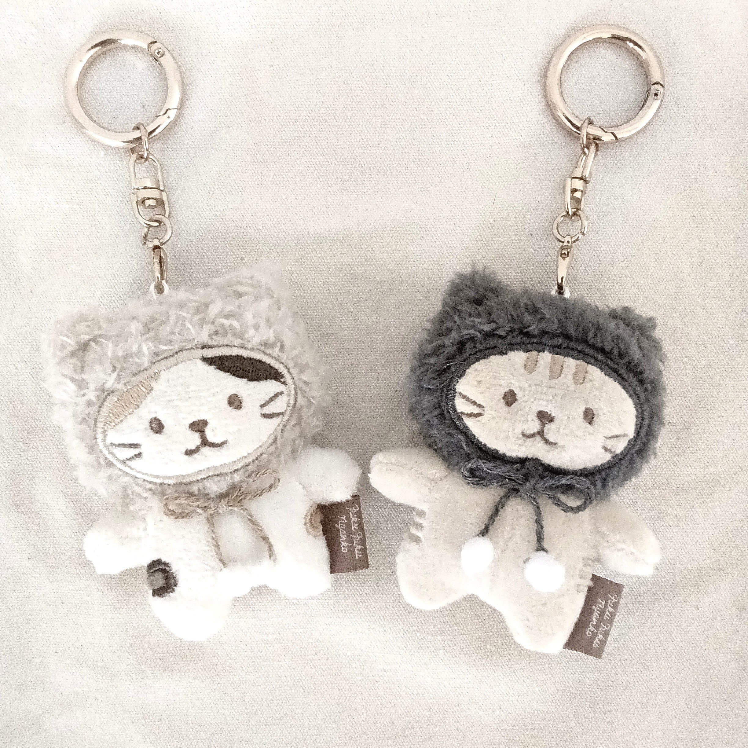 ふくふくにゃんこ バブーシュカ チャーム – HAPiNS online shop