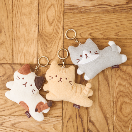 Fuku Fuku Nyanko KITTENマスコットポーチ