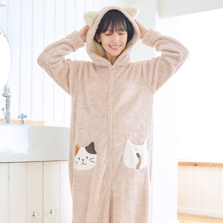 Fuku Fuku Nyanko着ぐるみパジャマ