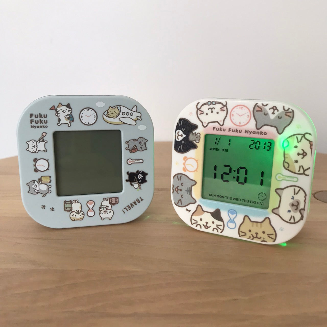 ◆ぷくぷく次元◆③ ふくふくにゃんこ デジタル回転クロック ver.③ – HAPiNS online shop