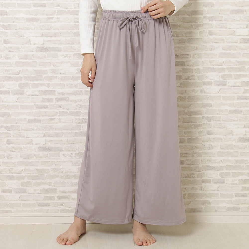ハローマルシェ・シルキーストレッチパンツ