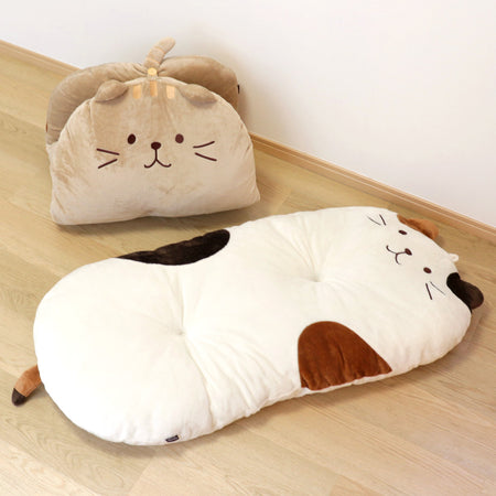 ふくふくにゃんこ まんまるごろ寝クッション
