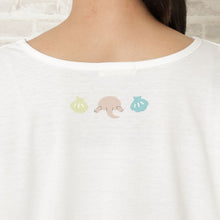  カワウソTシャツ
