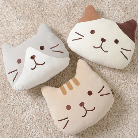 ふくふくにゃんこ もっちりフェイスクッション