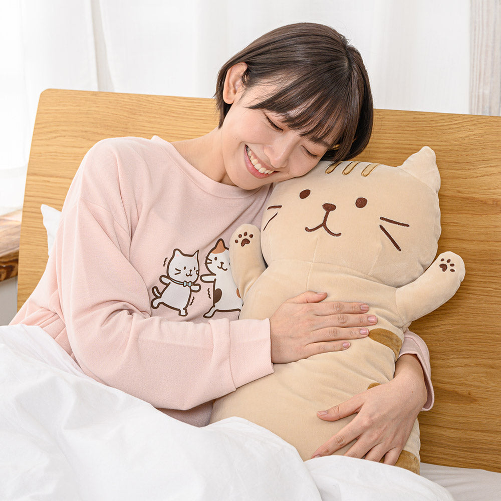 ふくふくにゃんこ もっちり抱きぐるみ – HAPiNS online shop