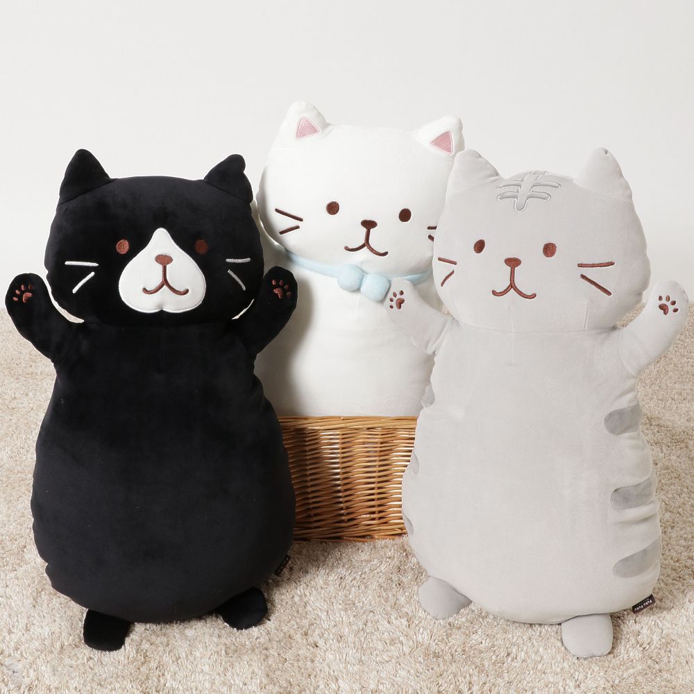 ふくふくにゃんこ もっちり抱きぐるみ – HAPiNS online shop